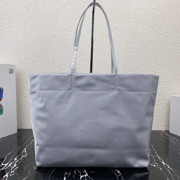 春もの新作【プラダ】Re Nylon サフィアーノレザー トートバッグ 偽物 put47663 - 画像 (3)