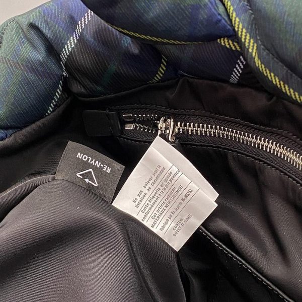 稀少【プラダ】パデッド Re Nylon 偽物トートバッグ リナイロン puy63958 - 画像 (8)