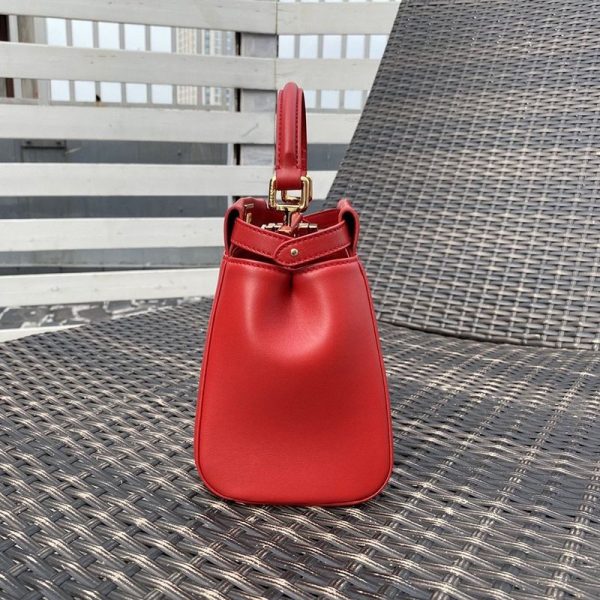 【日本未発売】フェンディ 偽物 ピーカブー ミニ レザー バッグ fez52096 - 画像 (3)