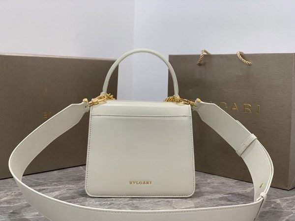 人気急上昇【ブルガリ】新色! SERPENTI FOREVER 白 ナッパ ハンドバッグ 偽物 Buj11725 - 画像 (3)