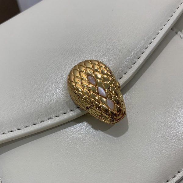 人気急上昇【ブルガリ】新色! SERPENTI FOREVER 白 ナッパ ハンドバッグ 偽物 Buj11725 - 画像 (6)