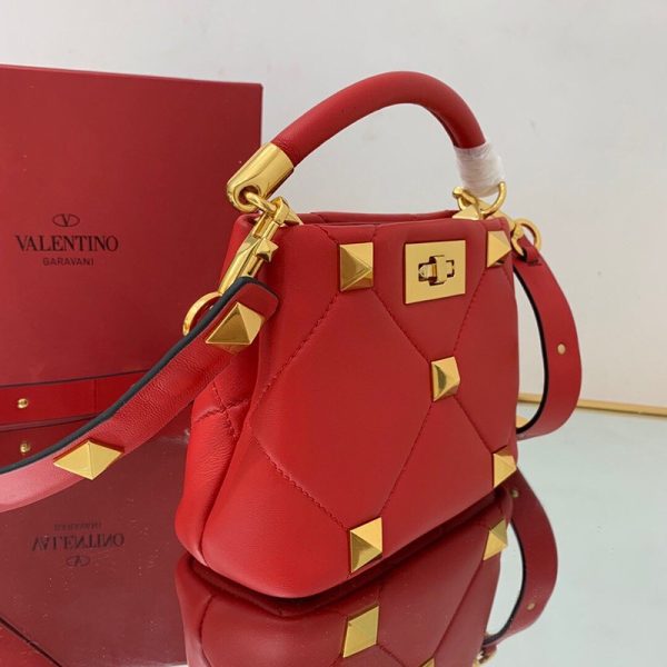 《大人気》ヴァレンティノ ハンドバッグ 偽物 ROMAN STUD QUILTED Vuj81781 - 画像 (3)