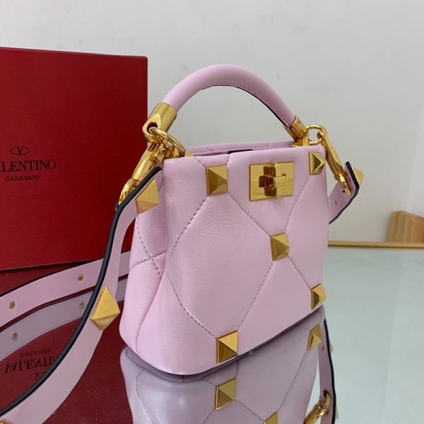 ★日本!!人気！ヴァレンティノ ハンドバッグ 偽物 ROMAN STUD QUILTED Vux71343 - 画像 (3)