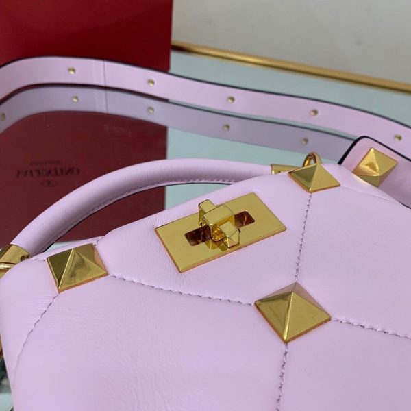 ★日本!!人気！ヴァレンティノ ハンドバッグ 偽物 ROMAN STUD QUILTED Vux71343 - 画像 (7)