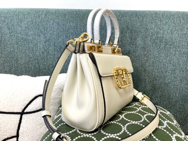 【日本未発売】【ヴァレンティノ ハンドバッグ コピー】ROCKSTUD ALCOVE Vul31375 - 画像 (8)