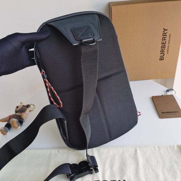 【日本未発売】バーバリー ショルダーバッグ 偽物 ホースフェリーhorseferryショルダークロスボディバッグ Bac61816 - 画像 (3)