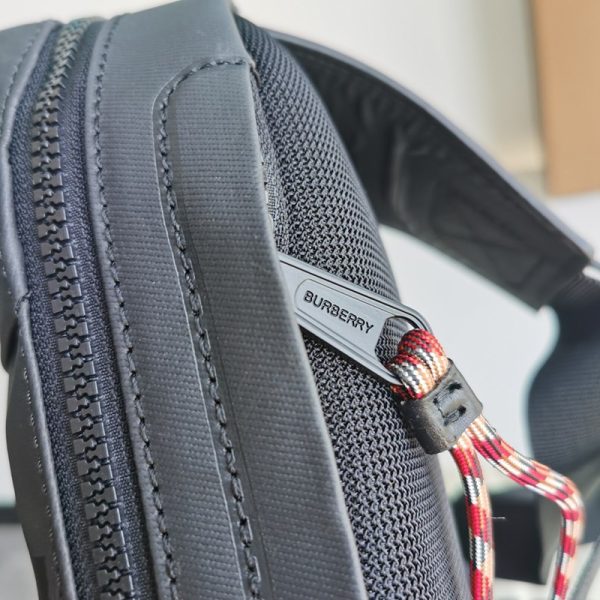 【日本未発売】バーバリー ショルダーバッグ 偽物 ホースフェリーhorseferryショルダークロスボディバッグ Bac61816 - 画像 (7)