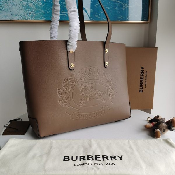 21-22AWバーバリー トートバッグ スーパーコピー SM TOTE Baq21819 - 画像 (2)