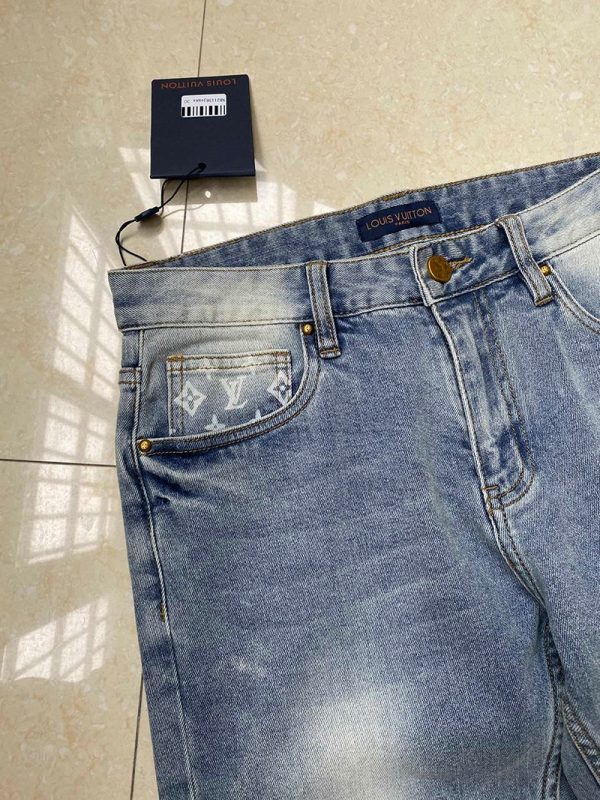 【日本未発売】ルイヴィトン デニムパンツ 偽物 モノグラムパッチワーク vun42414 - 画像 (5)