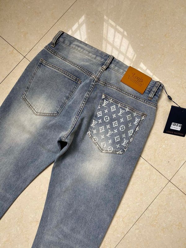 【日本未発売】ルイヴィトン デニムパンツ 偽物 モノグラムパッチワーク vun42414 - 画像 (7)