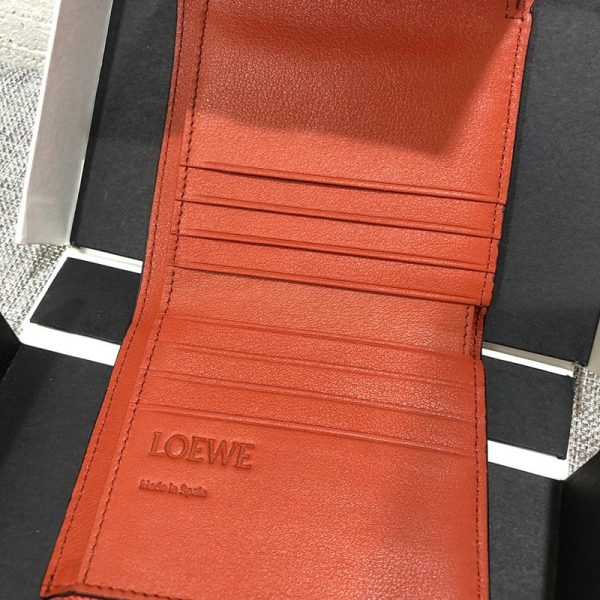 世界中で大人気♪【ロエベ ウォレット 偽物】 アナグラム トリフォルド 6 cc ウォレット 010508422 - 画像 (7)
