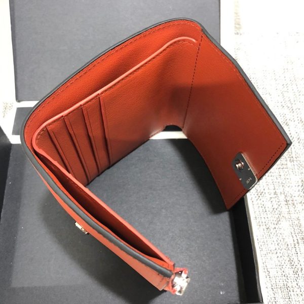 世界中で大人気♪【ロエベ ウォレット 偽物】 アナグラム トリフォルド 6 cc ウォレット 010508422 - 画像 (8)