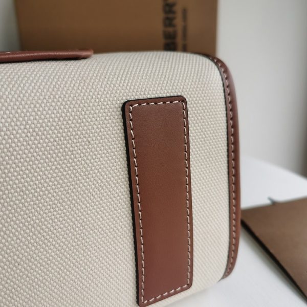 定番バーバリー トートバッグ コピー スモール SM NEW TOTE 8044138 - 画像 (7)