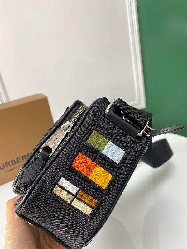 超話題!【バーバリー ショルダーバッグ 偽物】ホースフェリー キャンバス Bai36303 - 画像 (6)