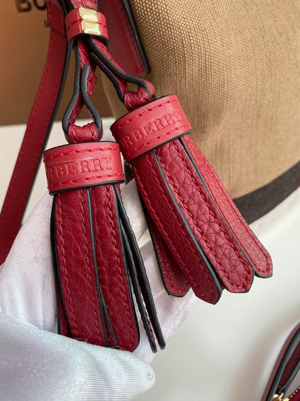 21-22AW【バーバリー ショルダーバッグ 偽物】キャンバスチェックとレザーのバケツ Baw64278 - 画像 (4)
