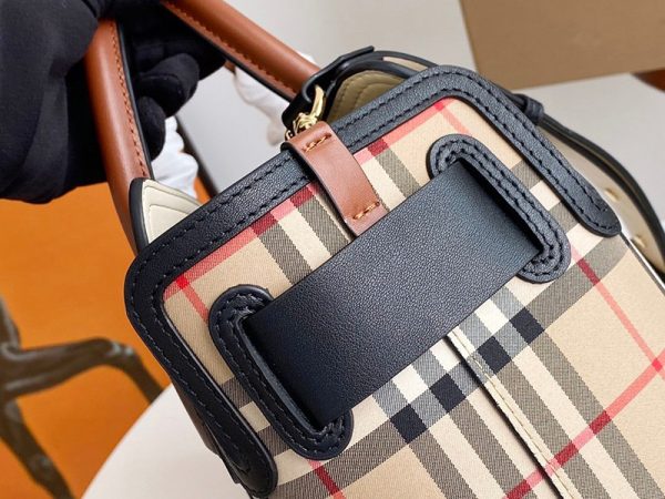 春もの新作バーバリー トートバッグ 偽物 チェック トリプルスタッズ ベルトバッグミニ Bax32753 - 画像 (4)