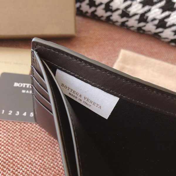 日本未入荷ボッテガヴェネタ 二つ折りウォレット 偽物 bon84583 - 画像 (9)