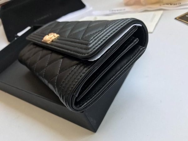 新色☆希少 シャネル 長財布 偽物 ボーイ シャネル マトラッセ shk25482 - 画像 (3)