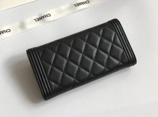 超話題!シャネル 長財布 ボーイ シャネル 偽物 キャビアスキン shu95881 - 画像 (3)