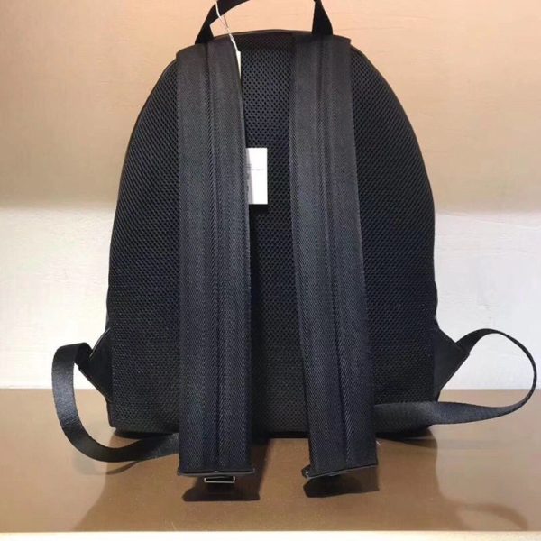 世界中で大人気♪フェンディ バックパック 偽物 ブラックナイロン★バッグ バグズアイ fee98237 - 画像 (4)