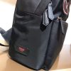 世界中で大人気♪フェンディ バックパック 偽物 ブラックナイロン★バッグ バグズアイ fee98237 - 画像 (6)