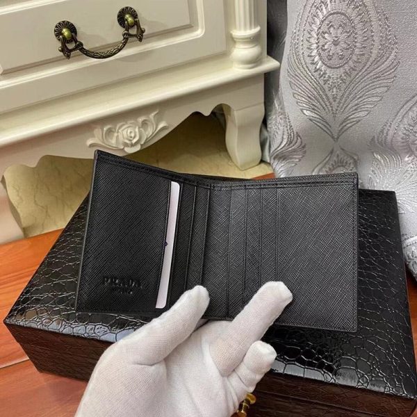 入手困難 プラダ レザー折りたたみ財布 スーパーコピーN級品 puf45960 - 画像 (8)
