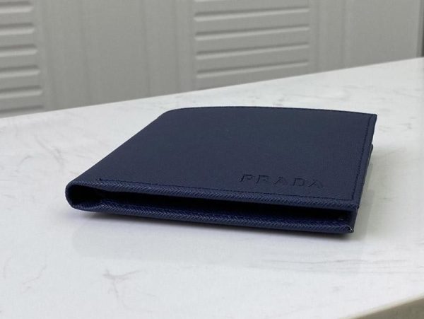 世界中で大人気♪ プラダ レザー折りたたみ財布 コピー pug91002 - 画像 (4)