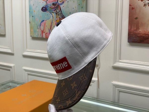 争奪戦シュプリーム ヴィトン キャップ 偽物 Perforated Camp Cap navy 2色 vuk83095 - 画像 (9)