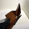 人気急上昇 セリーヌ スモール トリオンフウォレット シャイニー ペプル Cej26197 - 画像 (9)