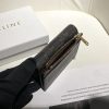 人気急上昇 セリーヌ スモール トリオンフウォレット シャイニー ペプル Cej26197 - 画像 (8)