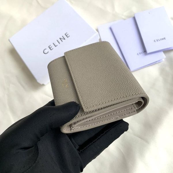 人気急上昇 セリーヌ/スモール トリフォールド ウォレット スーパーコピー Cen62981 - 画像 (3)