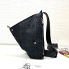 入手困難ロエベ アントン 偽物 スリング アナグラムジャカード&カーフ B511A09X07 - 画像 (5)