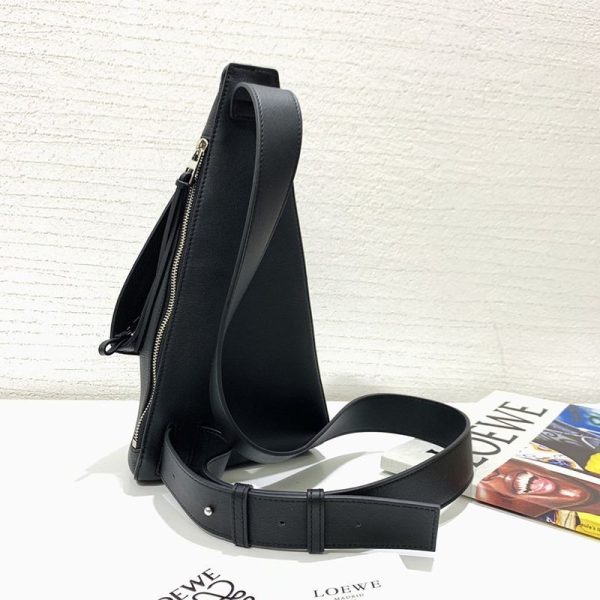 大人気！ロエベ ショルダーバッグ 偽物 アントン スリング Anton Sling カーフスキン loq24862 - 画像 (5)