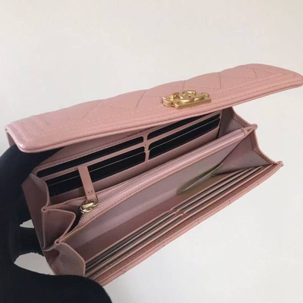 可愛い 希少 シャネル キャビア 二折りカブセ長財布 ボーイ シャネル shp94773 - 画像 (9)