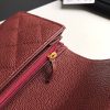 注目度抜群！シャネル 二折りカブセ長財布 偽物 キャビア shn77727 - 画像 (8)