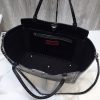 日本未入荷★ヴァレンティノ トートバッグ 偽物★ カーフスキン ミディアム ロックスタッドバッグ Vup50998 - 画像 (7)