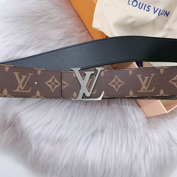 世界中で大人気♪ルイヴィトン 偽物 サンチュール・モノグラム プリント 40MM リバーシブルベルト vuv24885 - 画像 (4)
