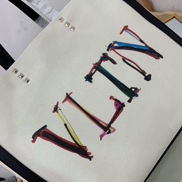 可愛いヴァレンティノ トートバッグ 偽物 ショッピングバッグ NEON VLTN キャンバス ミディアム Vum18973 - 画像 (5)