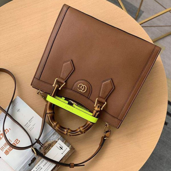 ☆超人気☆〔グッチ ダイアナ 偽物〕スモール トートバッグ 2サイズ guu47877 - 画像 (4)