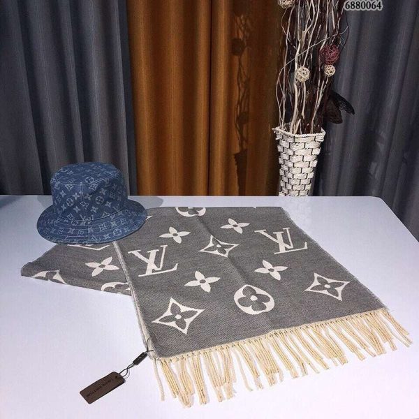 超話題!ルイヴィトン カシミヤ タッセル マフラ コピーN級品 vuv26317 - 画像 (4)