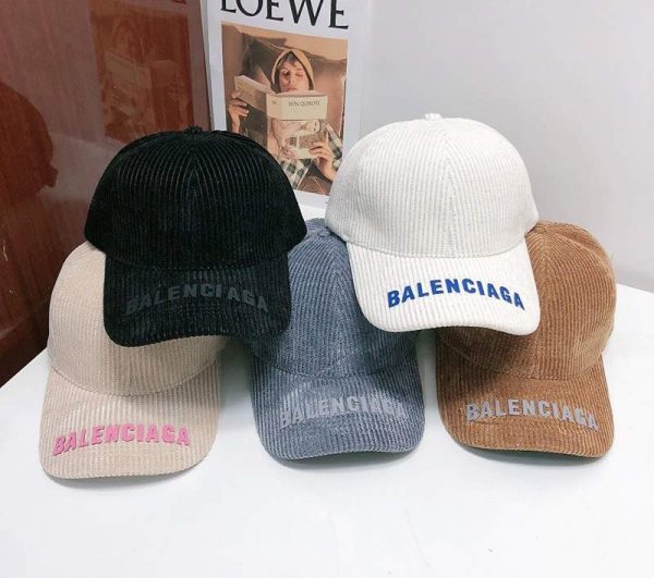 超話題!バレンシアガ コーデュロイ 偽物ラムズウール キャップ bah71385 - 画像 (9)