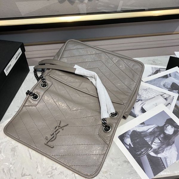 21AW新作サンローラン ショルダーバッグ 偽物 ニキ ミディアム ヴィンテージレザー 2way 4988940EN041202 - 画像 (9)