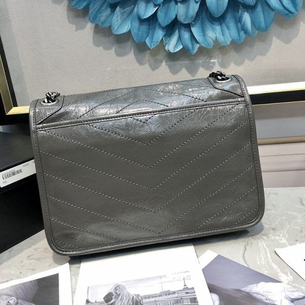 セール新作サンローラン ショルダーバッグ 偽物 ニキ ミディアム ヴィンテージレザー 2way Saj26750 - 画像 (2)