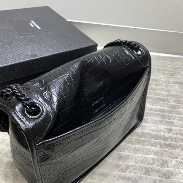 稀少サンローラン ショルダーバッグ 偽物 ニキ ミディアム クリンクルヴィンテージレザー 6331580EN04345 - 画像 (5)