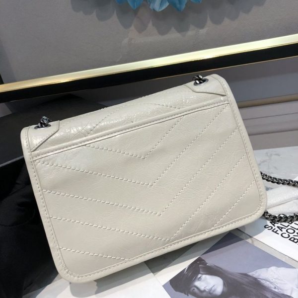 可愛いサンローラン スーパーコピー ショルダーバッグ ニキ ベイビー クリンクルヴィンテージレザー Saj00394 - 画像 (2)