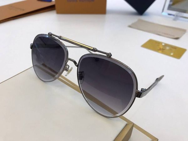 日本未入荷 ルイヴィトン サングラス 偽物 クロックワイズ キャンバス vue87862 - 画像 (2)
