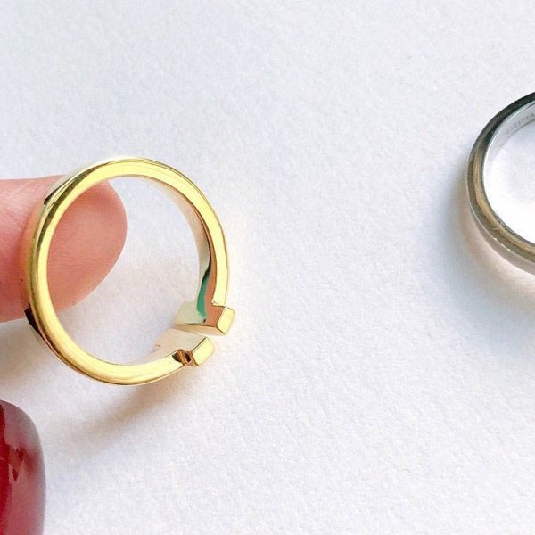 人気急上昇 ティファニー T ワイヤー リング コピー 18K Tio45473 - 画像 (5)