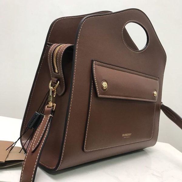 ★日本!!人気！バーバリー 偽物 スモール トップステッチレザー ポケットトート 80367451 - 画像 (3)