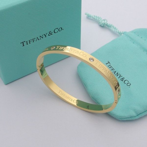 累積売上総額第１位！ティファニー T ダイヤモンド ワイヤーブレスレット コピー Til70465 - 画像 (5)