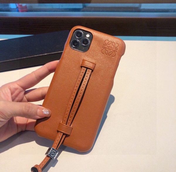 日本未入荷【ロエベ スマホケース コピー】レザー iPhone用ケース lob54514 - 画像 (6)